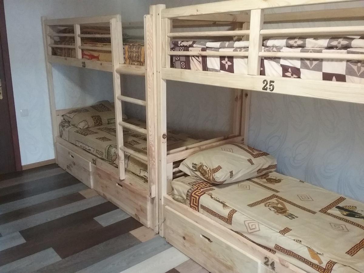 Hostel 777 Kharkiv Ruang foto